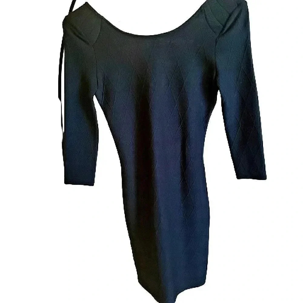 Addison black v-back dress 3/4 sleeve Size Small